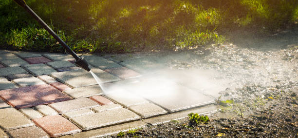 Best Pool Deck Cleaning  in Little Cypress, TX